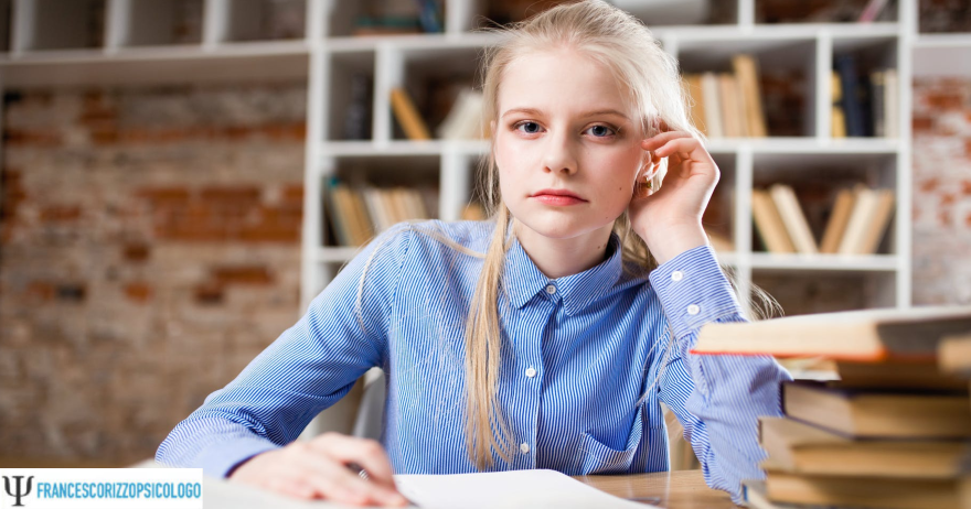 Adolescenza: «mio figlio ha tutti voti bassi!»